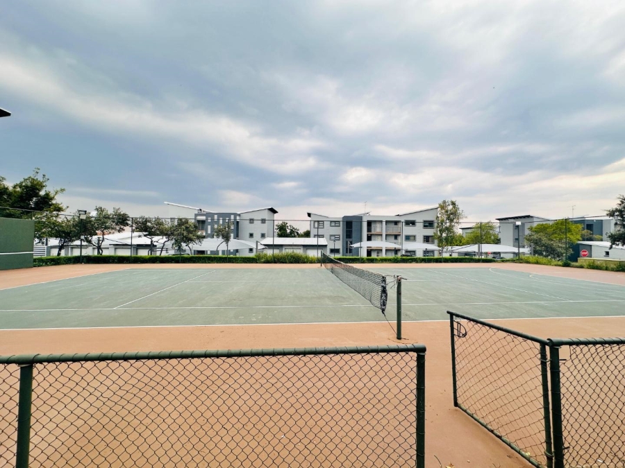 To Let 2 Bedroom Property for Rent in Fourways Gauteng