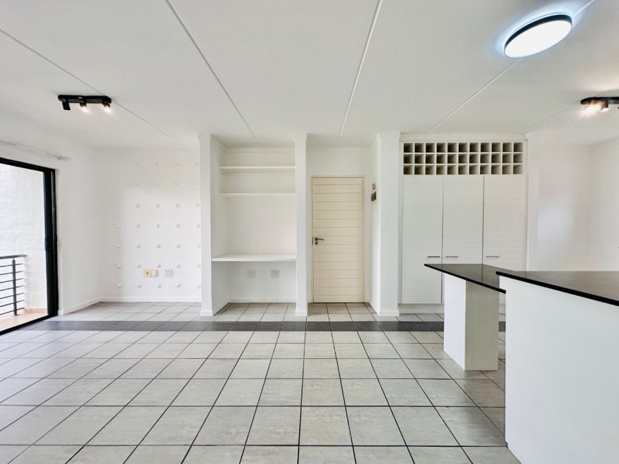 To Let 2 Bedroom Property for Rent in Fourways Gauteng