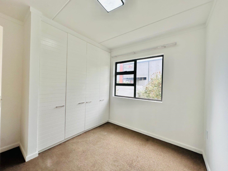 To Let 2 Bedroom Property for Rent in Fourways Gauteng