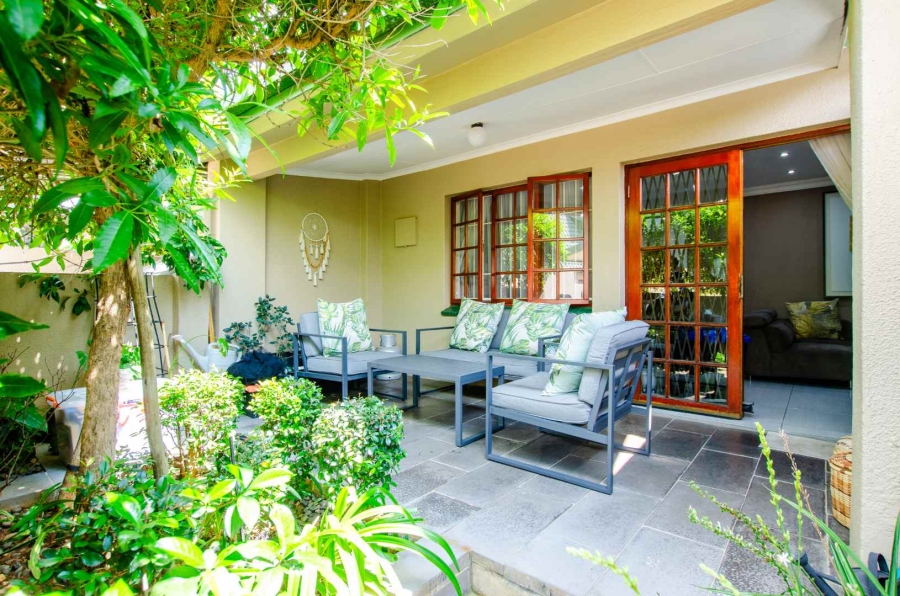 2 Bedroom Property for Sale in Weltevreden A H Gauteng