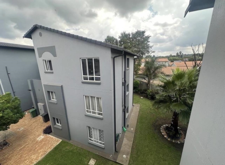 2 Bedroom Property for Sale in Verwoerdpark Gauteng