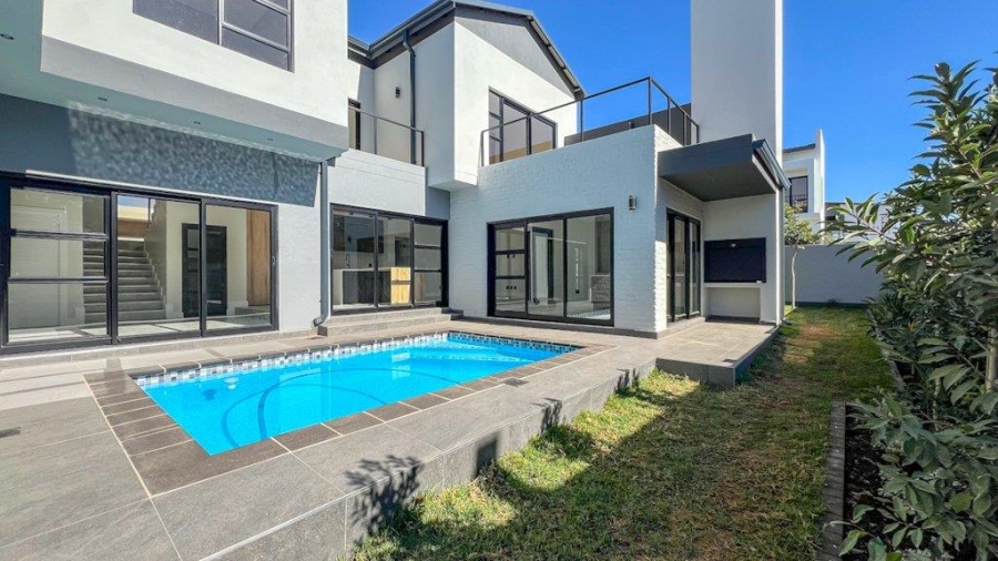 4 Bedroom Property for Sale in Fountainbrook Estate Gauteng