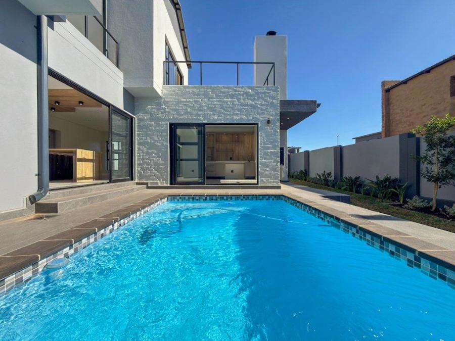 4 Bedroom Property for Sale in Fountainbrook Estate Gauteng