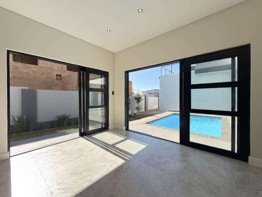 4 Bedroom Property for Sale in Fountainbrook Estate Gauteng