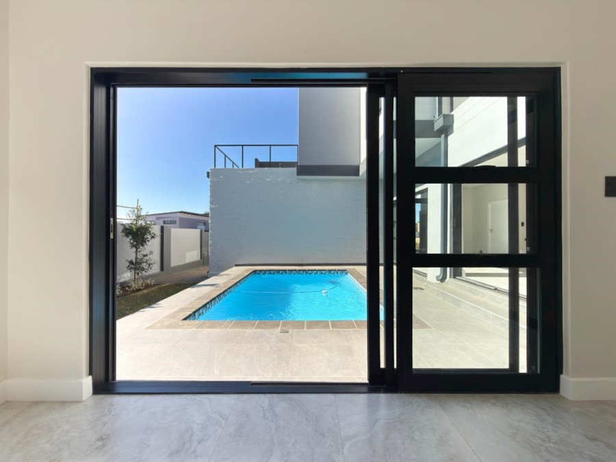 4 Bedroom Property for Sale in Fountainbrook Estate Gauteng