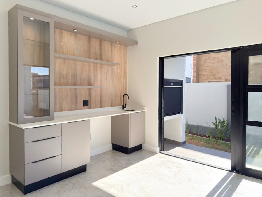 4 Bedroom Property for Sale in Fountainbrook Estate Gauteng