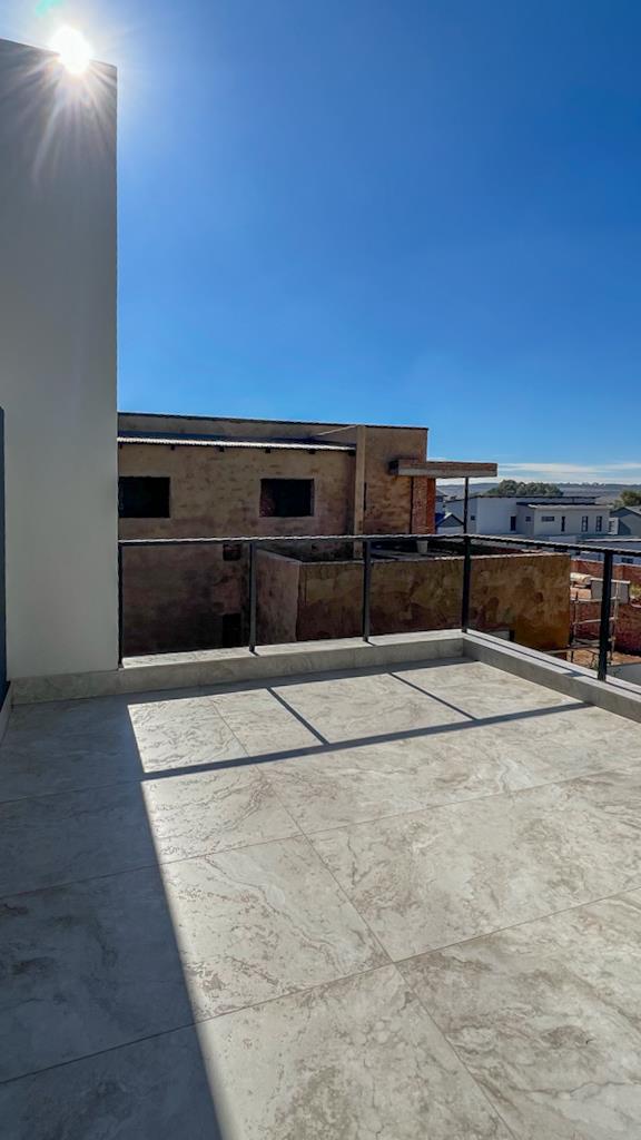 4 Bedroom Property for Sale in Fountainbrook Estate Gauteng