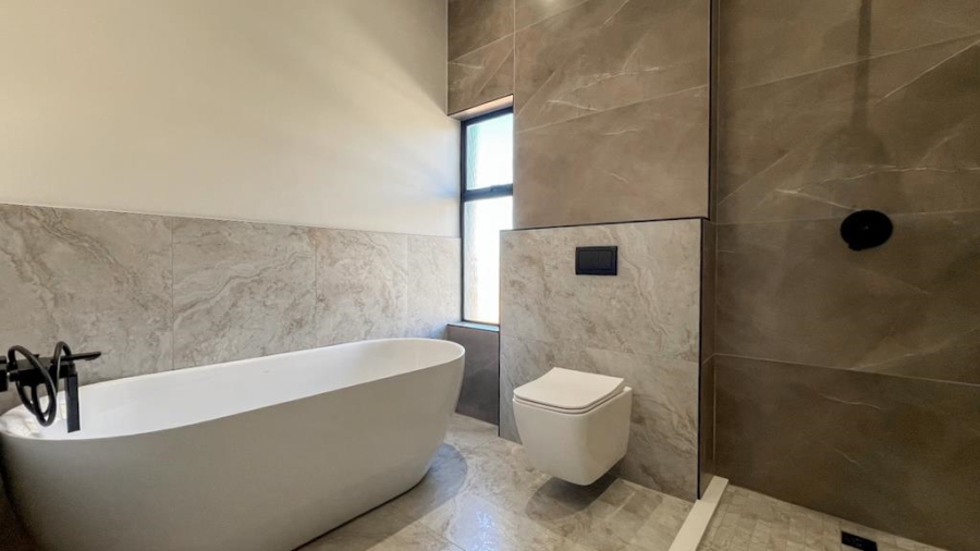 4 Bedroom Property for Sale in Fountainbrook Estate Gauteng