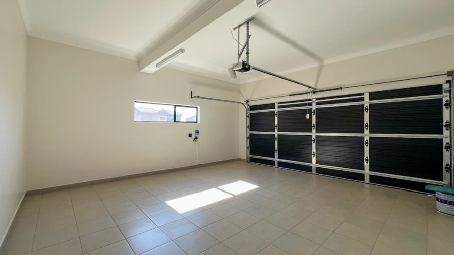 4 Bedroom Property for Sale in Fountainbrook Estate Gauteng