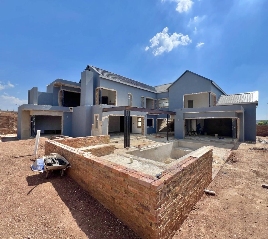 5 Bedroom Property for Sale in Midstream Estate Gauteng