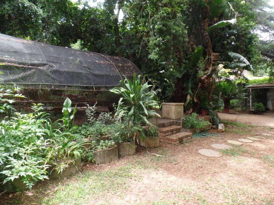 7 Bedroom Property for Sale in Waterkloof Ridge Gauteng