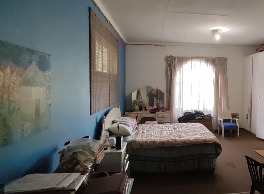 7 Bedroom Property for Sale in Waterkloof Ridge Gauteng