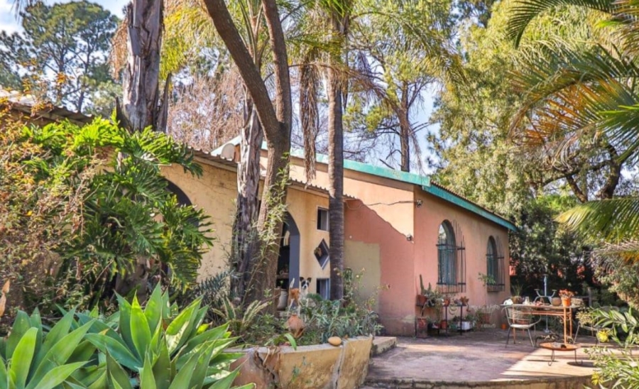 7 Bedroom Property for Sale in Waterkloof Ridge Gauteng