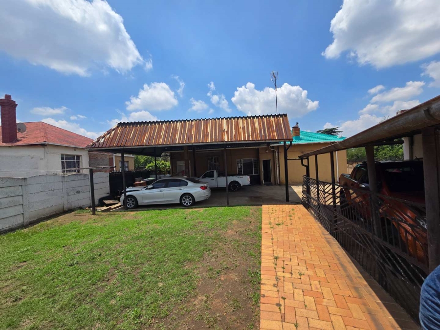 4 Bedroom Property for Sale in Delville Gauteng