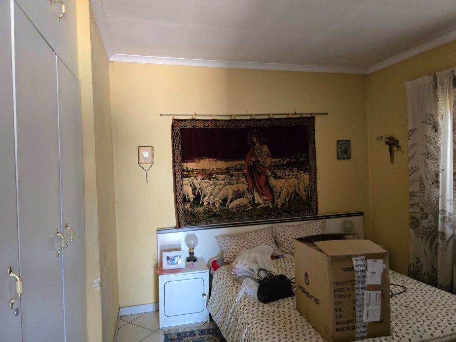 4 Bedroom Property for Sale in Delville Gauteng