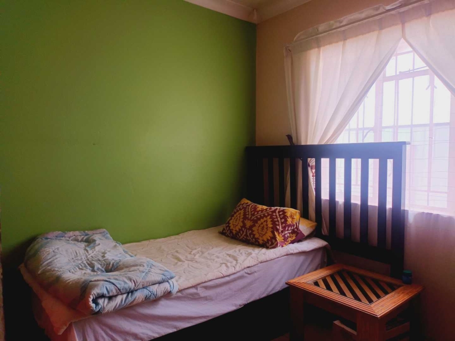 4 Bedroom Property for Sale in Westdene Gauteng