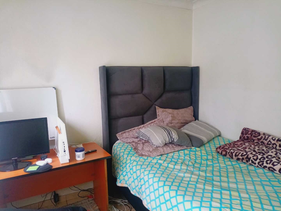 4 Bedroom Property for Sale in Westdene Gauteng