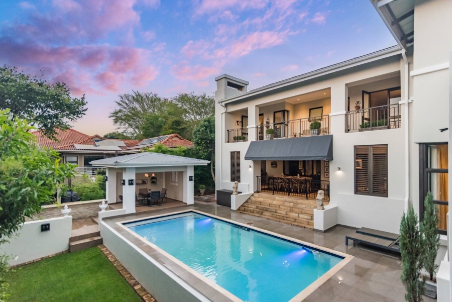 5 Bedroom Property for Sale in Featherbrooke Estate Gauteng