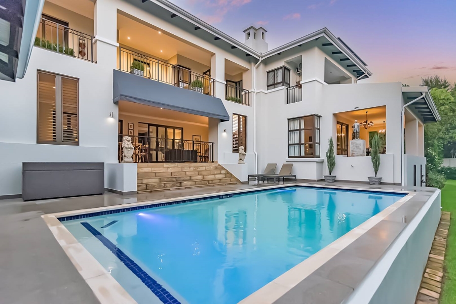 5 Bedroom Property for Sale in Featherbrooke Estate Gauteng