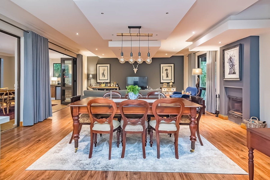 5 Bedroom Property for Sale in Featherbrooke Estate Gauteng