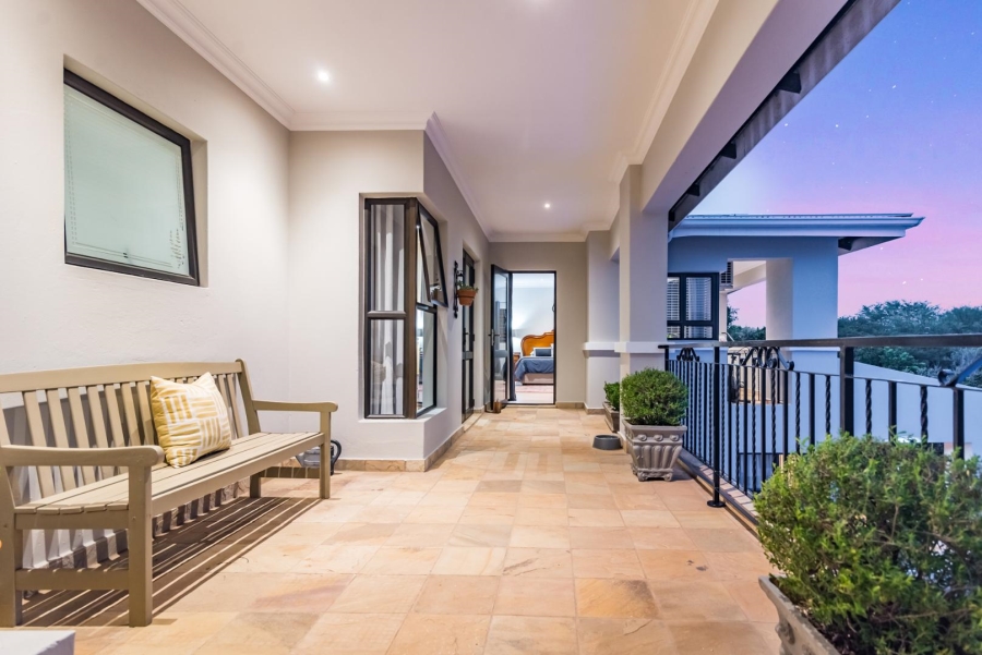 5 Bedroom Property for Sale in Featherbrooke Estate Gauteng