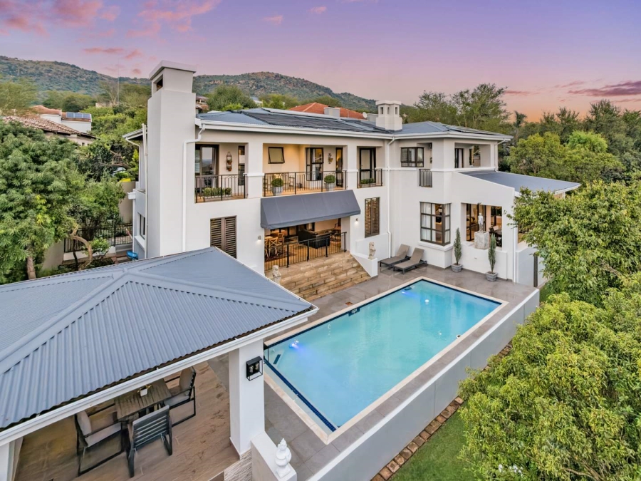 5 Bedroom Property for Sale in Featherbrooke Estate Gauteng