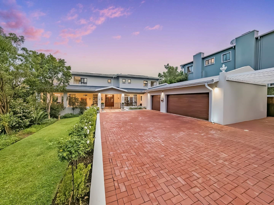 5 Bedroom Property for Sale in Featherbrooke Estate Gauteng