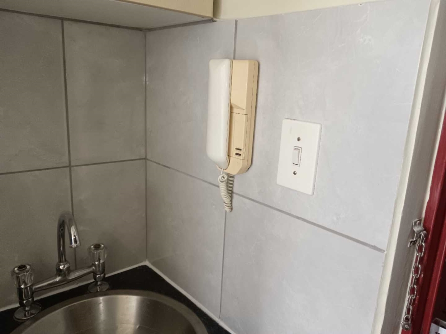 2 Bedroom Property for Sale in Hatfield Gauteng