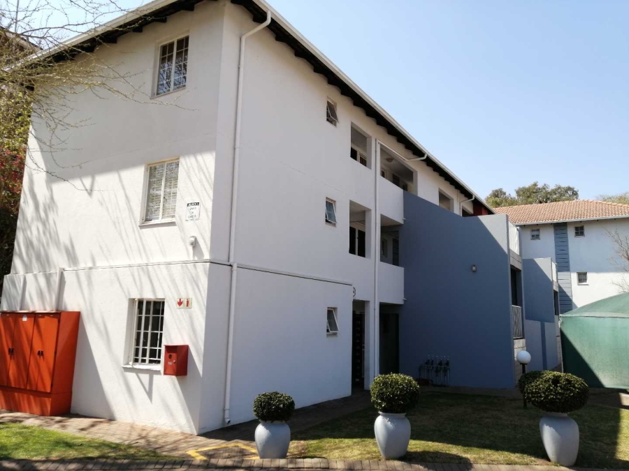 To Let 2 Bedroom Property for Rent in Groenkloof Gauteng