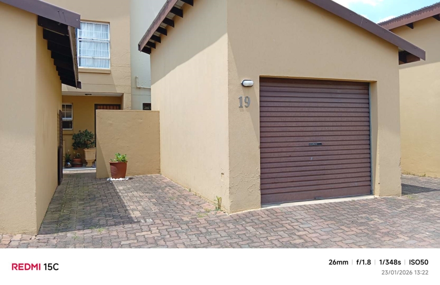3 Bedroom Property for Sale in Rynfield Gauteng