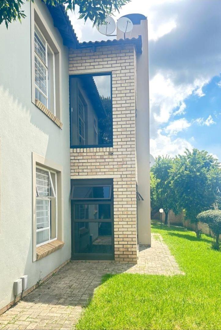 3 Bedroom Property for Sale in Terenure Gauteng