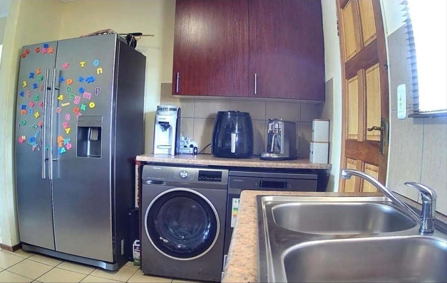 3 Bedroom Property for Sale in Terenure Gauteng