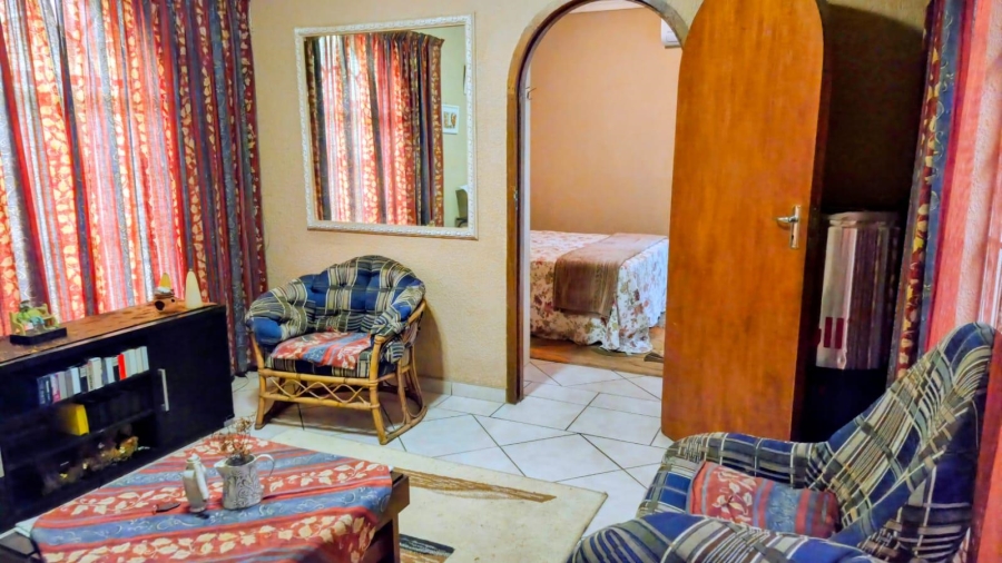 4 Bedroom Property for Sale in Bonaero Park Gauteng