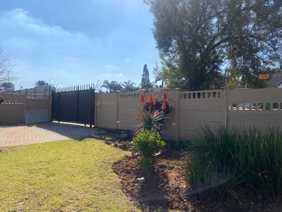 1 Bedroom Property for Sale in Allens Nek Gauteng