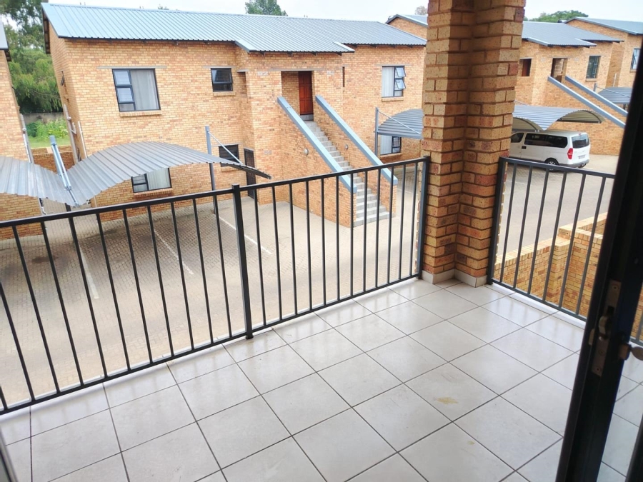 2 Bedroom Property for Sale in Norton Gauteng
