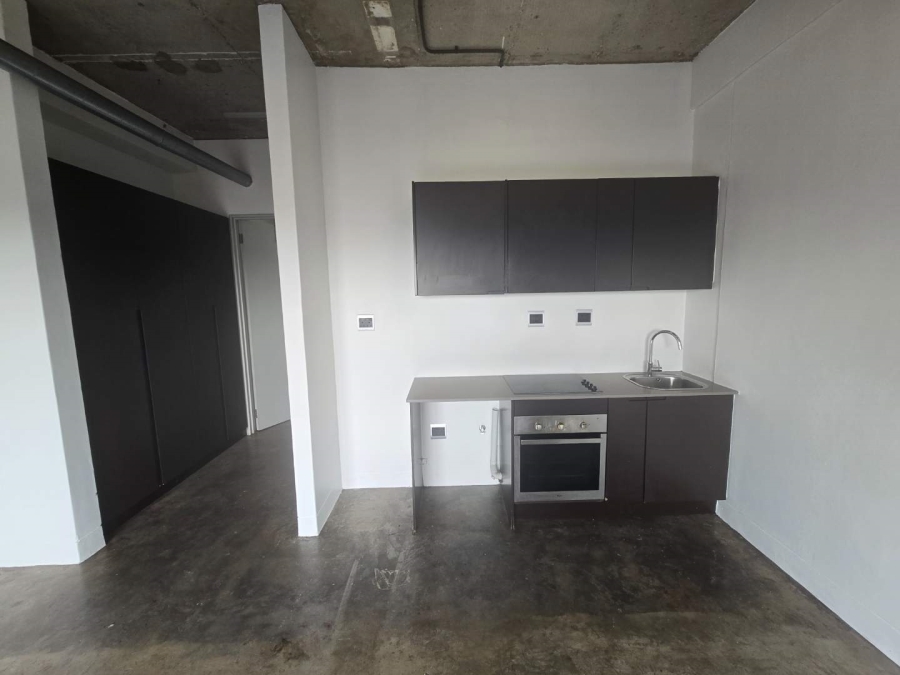 1 Bedroom Property for Sale in New Doornfontein Gauteng