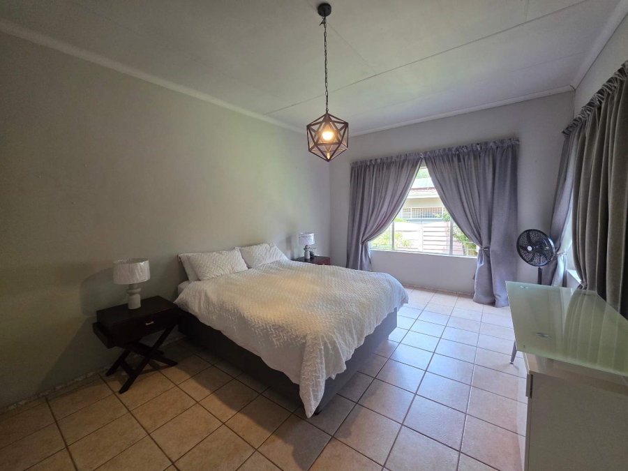 3 Bedroom Property for Sale in Farrarmere Gauteng