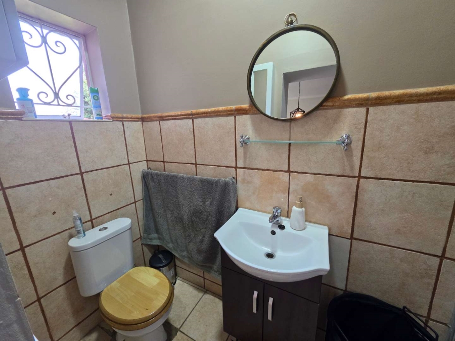3 Bedroom Property for Sale in Farrarmere Gauteng