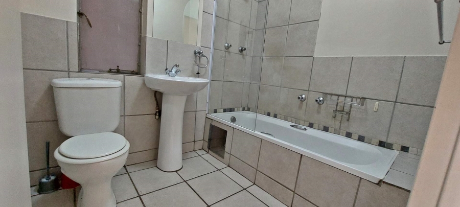2 Bedroom Property for Sale in Alberton Gauteng
