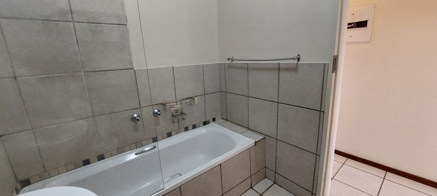 2 Bedroom Property for Sale in Alberton Gauteng