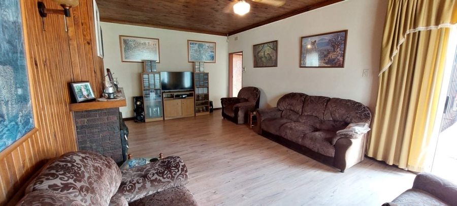 3 Bedroom Property for Sale in Roseacres Gauteng