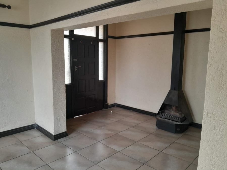 3 Bedroom Property for Sale in Florentia Gauteng