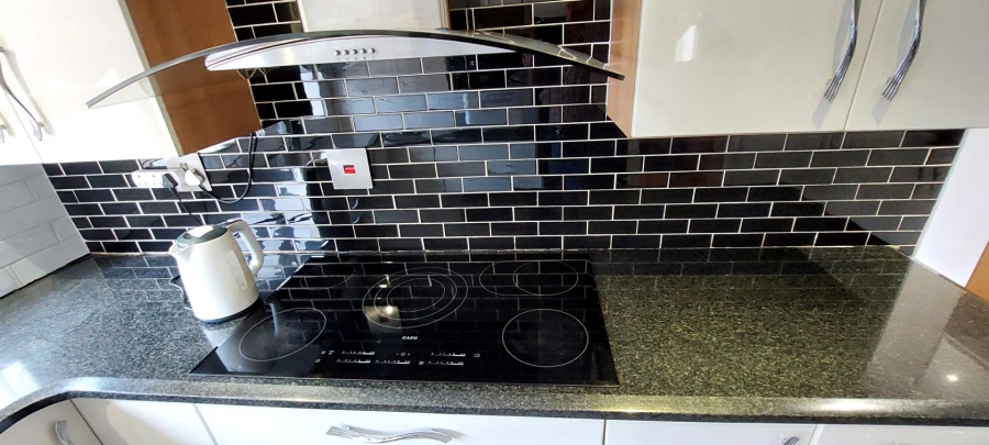 5 Bedroom Property for Sale in Verwoerdpark Gauteng