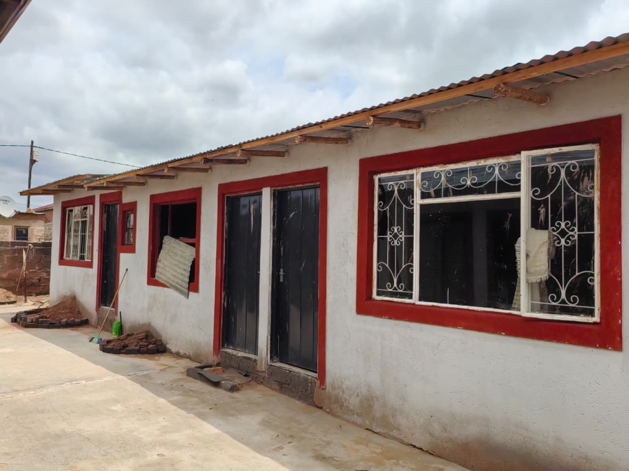 7 Bedroom Property for Sale in Soshanguve T Gauteng