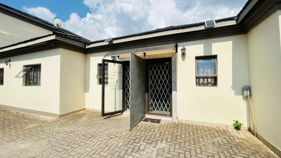 12 Bedroom Property for Sale in Capital Park Gauteng