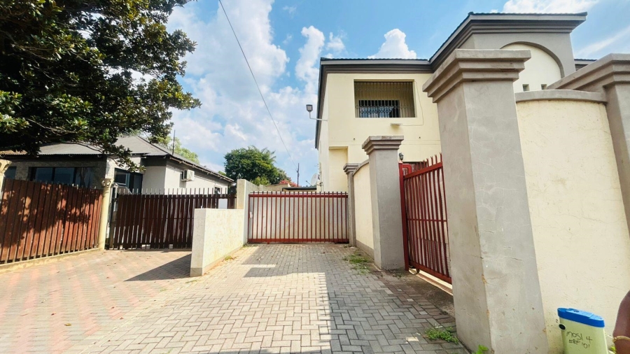 12 Bedroom Property for Sale in Capital Park Gauteng