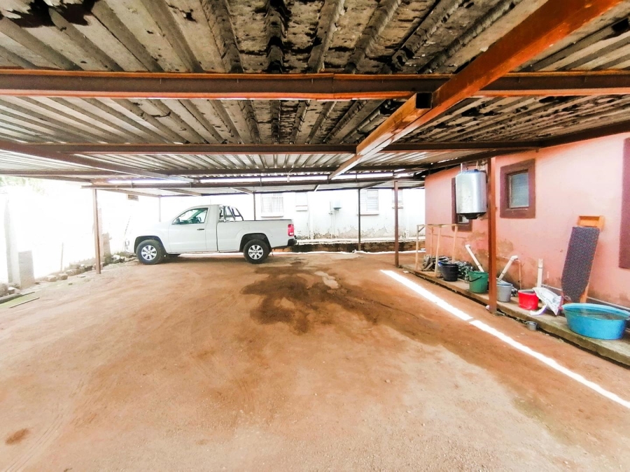 16 Bedroom Property for Sale in Hammanskraal Gauteng