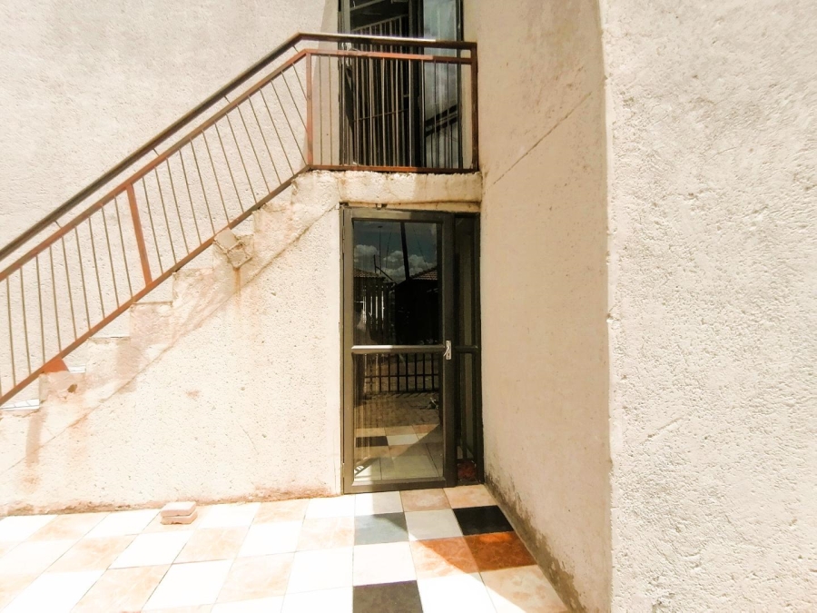 16 Bedroom Property for Sale in Hammanskraal Gauteng