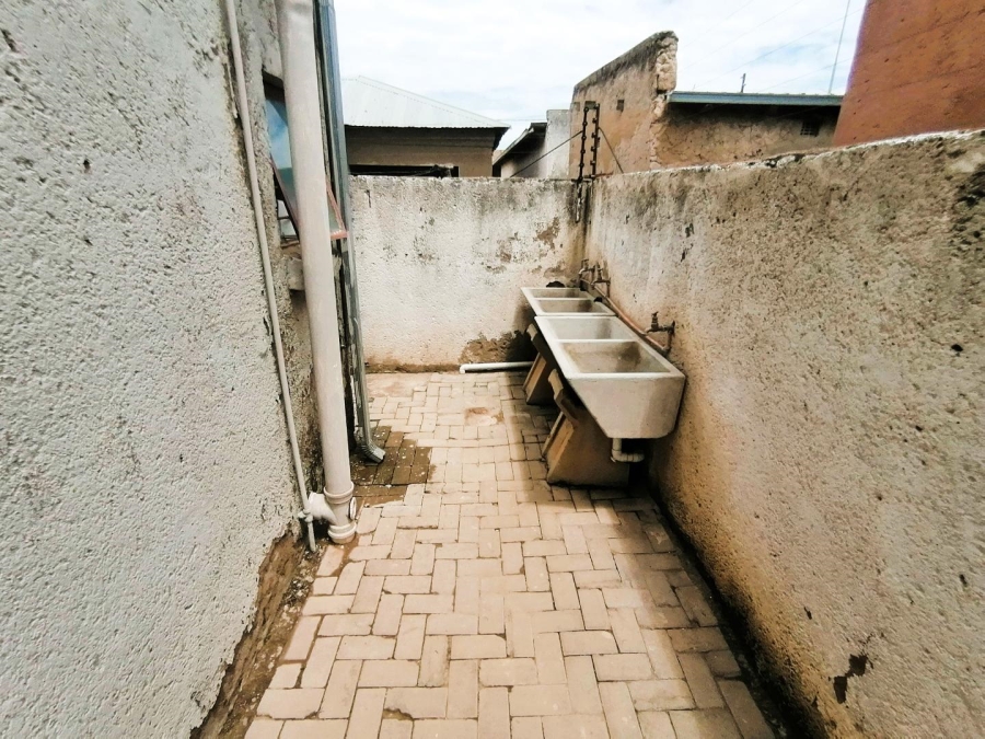 16 Bedroom Property for Sale in Hammanskraal Gauteng