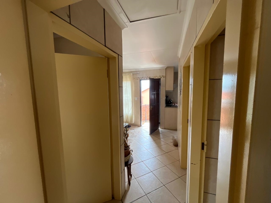 2 Bedroom Property for Sale in Mahube Valley Gauteng